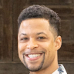 Meet your Posher, Daniel kenneth